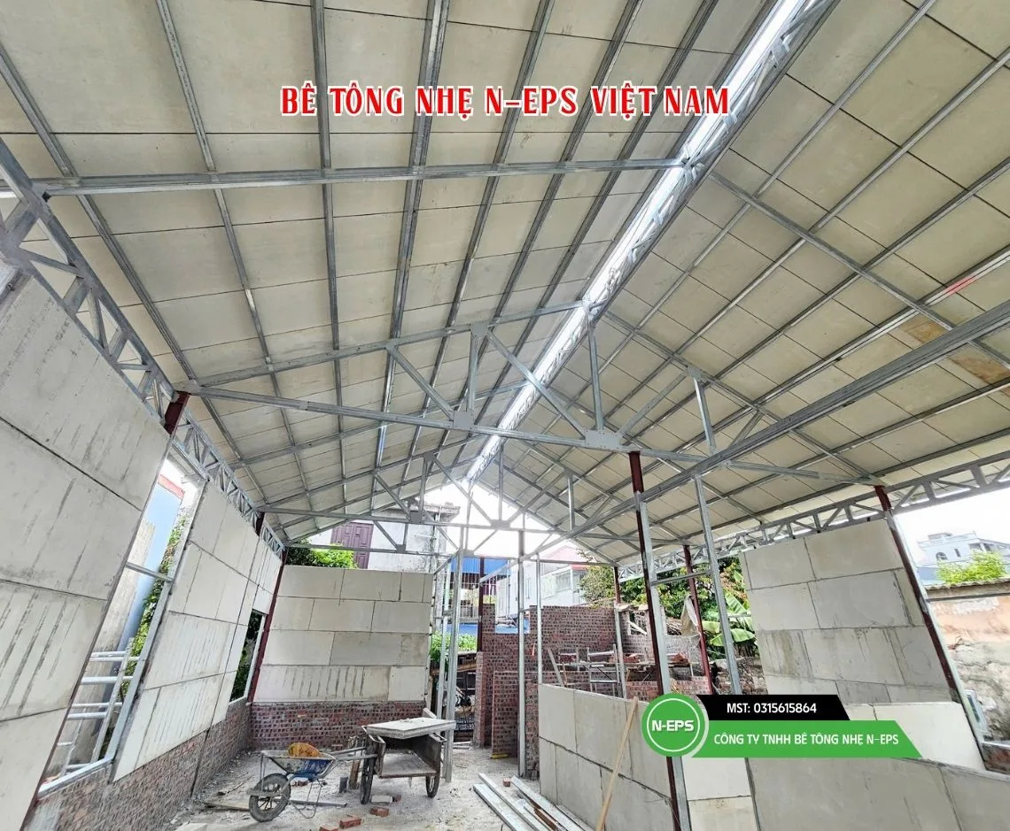 Nhà cấp 4 mái dốc lắp ghép bằng tấm bê tông nhẹ