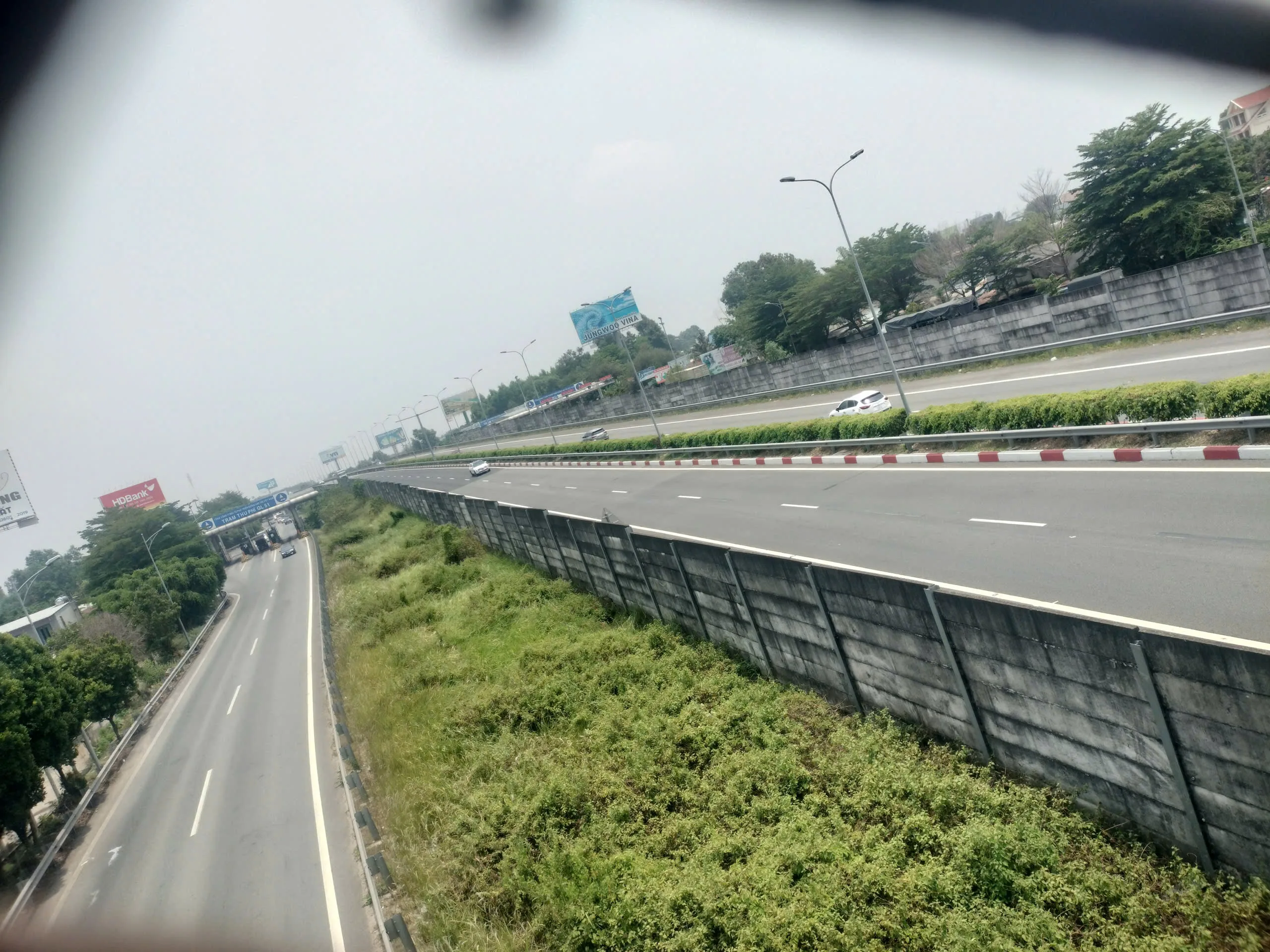 hàng rào lắp ghép bê tông nặng hay bê tông nhẹ N-EPS